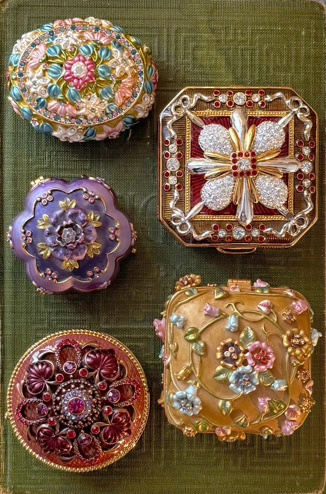 Jewelry Boxes & Trinkets