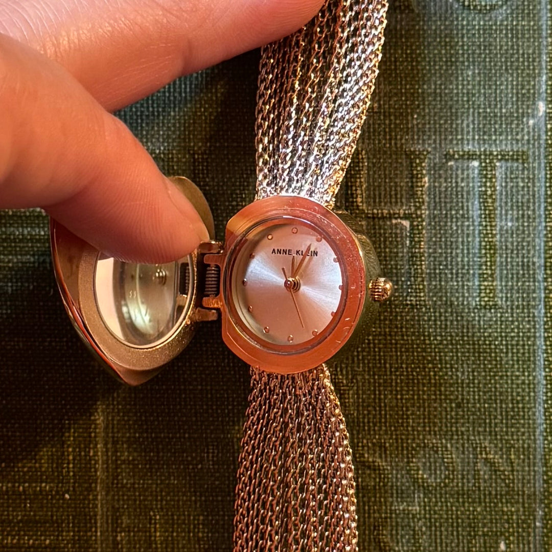 Gold Heart Peekaboo Watch