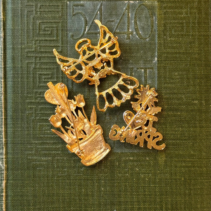 Bundle of 3 Pins