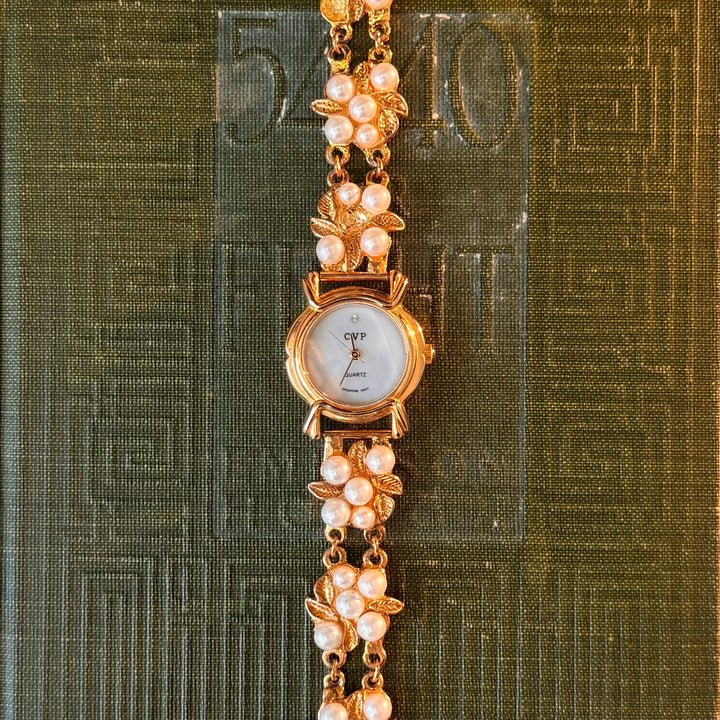 Gold Pearl Watch with Gold Leaf Details