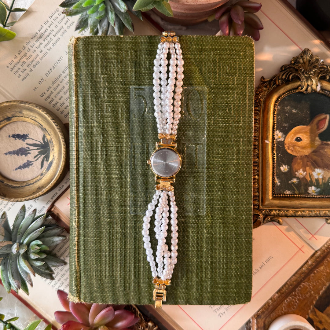 Watch A String Gold Pearl String Watch – bunbunoclock