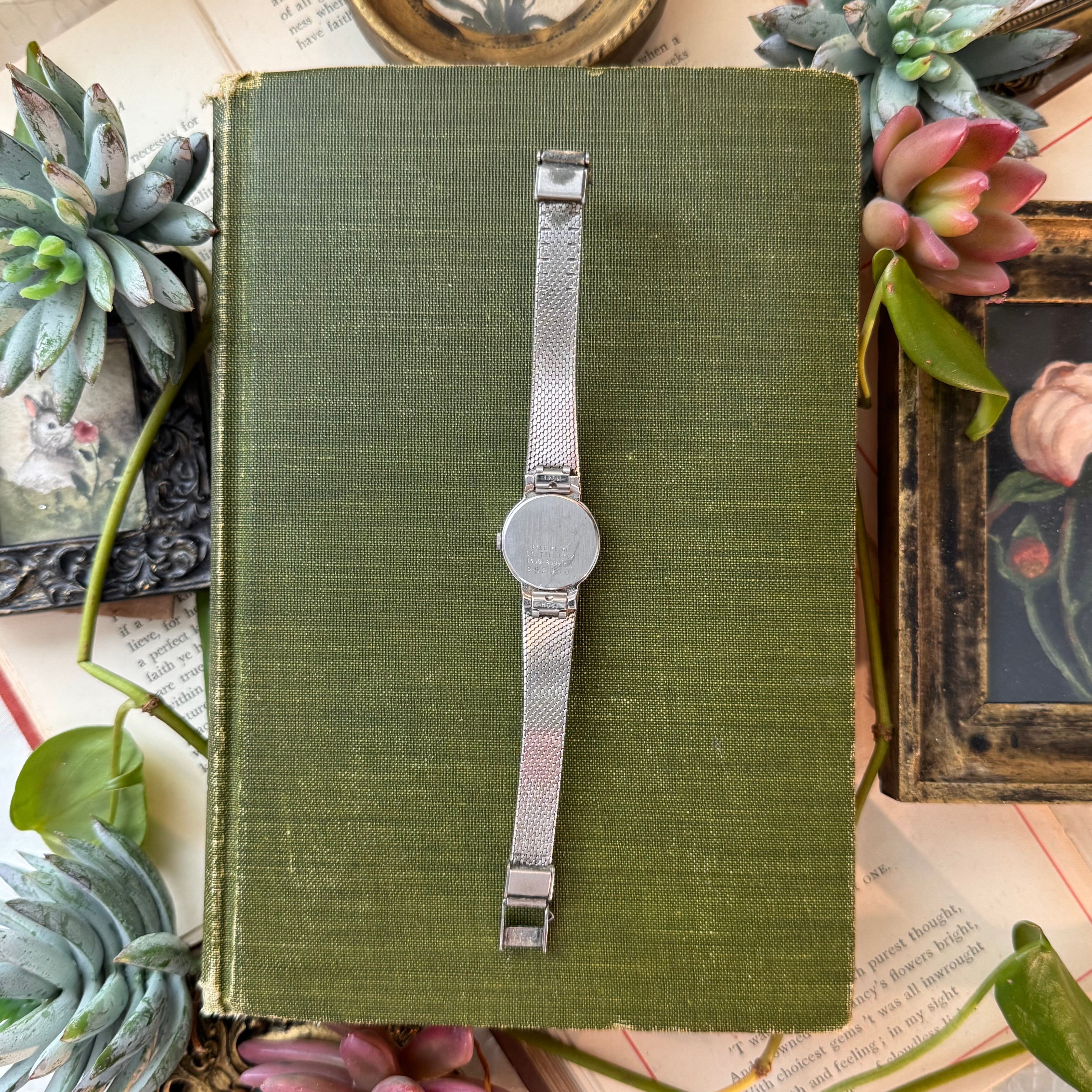 Silver Watches – bunbunoclock